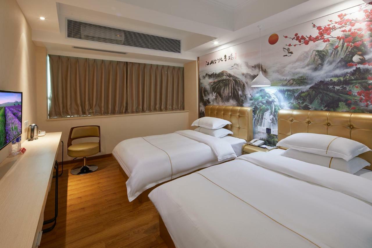 Insail Hotels Airport Road Canton Extérieur photo