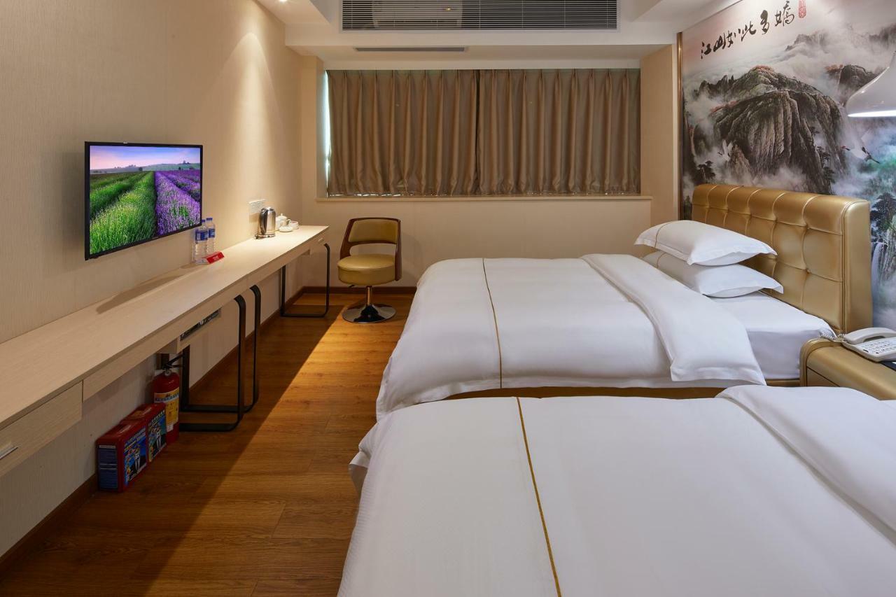 Insail Hotels Airport Road Canton Extérieur photo